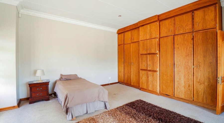 4 Bedroom Property for Sale in Wilkoppies North West
